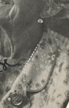 Diamond Brooch pendant koechert - köchert Wedding Gift of the Emperor Royal Imperial Jewels La princesa Victoria Luisa de Prusia 1892-1980. Abuela materna. Fue la única hija del káiser Guillermo II, quien desde su infancia se ocupó de darle todo tipo de caprichos. Mujer de voluntad y carácter firme, contrajo matrimonio con el príncipe Ernesto Augusto de Hannover, en 1913. Ésta fue la última gran ceremonia de las monarquías europeas al final de la belle-époque. Se casó por amor y, viuda durante muchos años, mantuvo una relación difícil con su hija la reina Federica, quien se negó a invitarla a la boda de su hija Doña Sofía con el Príncipe Juan Carlos de Borbón, en 1962.