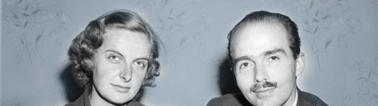 
Archfuke Otto of Habsburg and his spouse Princess Regina of Sachsen-Meiningen in 1951.The future wife of Otto is wearing a star-brooch at the occassion of her engagement day