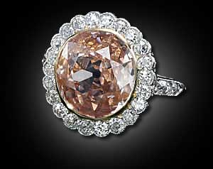 Royal Jewels Bourbon Parma fancy diamond pink