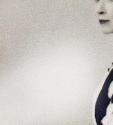 Pair of gem set,brooch,clip, diamond clip brooches 1930s of Tutti Frutti |Countess Mountbatten of Burma|Lady Edwina Royal Jewels History tutti-frutti,small brooch set,tuttifrutti gems set,mountbatten,battenberg,lady Edwina,lady pamela,diamonds,kaufen,ankaufen,verkaufen,stars, wedding,battenberg,mountbatten,collection,jewellry,jewellery,bijou,royalty,countess mountbatten of burma,vicereine of india,royalty,royalfamily,england,britishroyaljewels