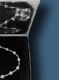 The Queen calls her - best Diamonds-Best Diamonds | Queen Elizabeth II. Diamond Necklace,Collier Bracelet |South Africa Necklace Queens JewelsSouth Africa Necklace,queens diamonds,birthday,present,gift,best diamonds,Queen ElizabethII,Schmuck,royals,royal jewels,diamant,diamonds,history,South African diamonds,garrard,South African diamonds were mounted by Garrard,21st birthday,the necklace,royal necklace of diamonds,Queen Elizabeth South African Necklace,british royal jewels,jewellery