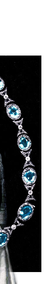 Prinzessin Alice von Griechenland | Aquamarine Parure| Aquamarin Schmuck |Aquamarine Greece Royal Jewel Historyalice,griechenland,aquamarin,battenberg,Hochzeit,aquamarine,Schmuck,diadem,halsband,collier ,brosche,brillanten,diamant,diamonds,kaufen,ankaufen,verkaufen,zar,romanov,hochzeitsgeschenk,brautgeschenk,trauung,verm�hlung,mitgift,trousseau,aussteuer,aquamarine,aquamarine tiara, aquamarine necklace,royaltiara,germanroyals,greece royalty,royal family freek,aquamarine parure,collier,aquamrine necklace,aquamarine brooch,kreuter hanau,koch,gebr kreuterGeschenk zur Trauung, Verm�hlung,Hochzeit,Brautgeschenk des Zaren - aquamarine mit Diamante