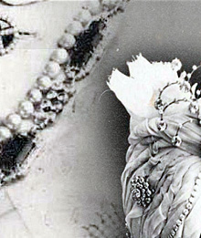 The famous Emerald Necklace|Royal India| Cartier Sautoir Bijoux Joyas Magnificent Jewels Jewelry Princely India Jewellery Maharaja Of Nawanagar Maharajas Cartier Jewelry Cartier Nawanagar Princely States Of India PrincelyStates IndianPrincelyStates IndianRoyalty Nawanagar RoyalFamily Cartier Emeralds India nStyle Men Jewelry British Raj JoyasReales Antique Jewelry RoyalJewels history mugal style royalmagazin indianroyals nawanagar-royals