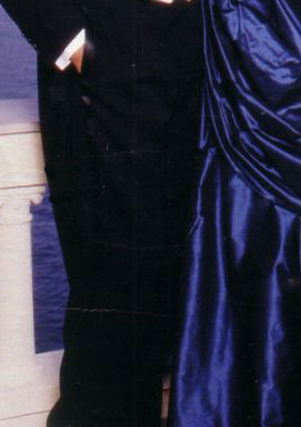 princess Charlotte recieved this tiara in 1920 as a wedding present from her husband,  Count Pierre de Polignac, Prince of Valentinois. It's a tiara of diamond arches and hanging pearl drops made by Cartier.