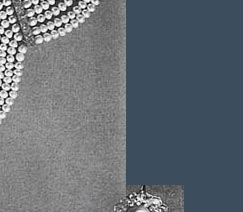 Collier de Chien,Pearls PRINCESSE LOBANOFF de ROSTOFF| Pearl Jewellery Brooches Stomacherhistory of important pearls,Prinzessin Lobanov-Rostov,emerald,chaumet,russia,ruland,Princess  
Brosche,Brooch,Geschenk,treasure trove,jewel,principe Princesse Dolgorouki,schmuck,Geschenke,diamant,diamonds,jewels,passion,collector of fine jewellery,Besitz,jewelry,necklace,Faberge,Krone,Erbschaft,erben,zar,imperial jewels,romanov,JOYAUX,LOBANOFF de ROSTOFF,Dolgorouki, colliers de perles, parures en perles, brillants anciens, pierres de couleurJoyaux de Princesse de Lobanonff RostoffJoyaux de Princesse de Lobanonff Rostoff