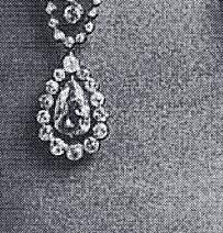 Pearls PRINCESSE LOBANOFF de ROSTOFF| Pearl Jewellery Brooches Stomacherhistory of important pearls,Prinzessin Lobanov-Rostov,emerald,chaumet,russia,ruland,Princess  
Brosche,Brooch,Geschenk,treasure trove,jewel,principe Princesse Dolgorouki,schmuck,Geschenke,diamant,diamonds,jewels,passion,collector of fine jewellery,Besitz,jewelry,necklace,Faberge,Krone,Erbschaft,erben,zar,imperial jewels,romanov,JOYAUX,LOBANOFF de ROSTOFF,Dolgorouki, colliers de perles, parures en perles, brillants anciens, pierres de couleurJoyaux de Princesse de Lobanonff Rostoff